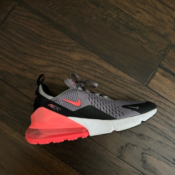 Nike Airmax size 6.5 youth (8 women’s) - Picture 3 of 6